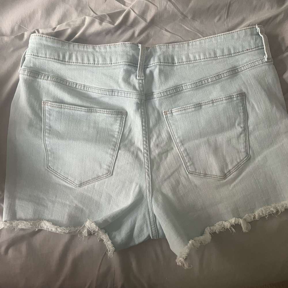 Denizen High Rise Shorts - Picture 3 of 3